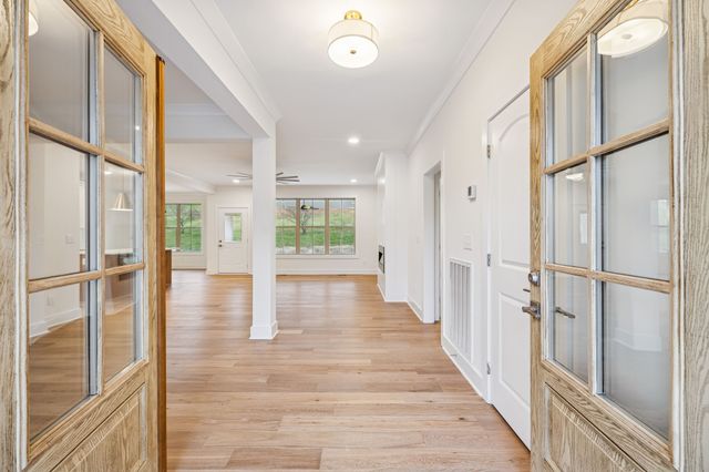 1561 Opossum Paw Rd, Beechgrove, TN 37018