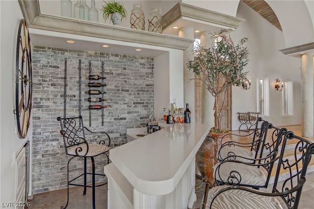 8628 Scarsdale Drive, Las Vegas, NV 89117