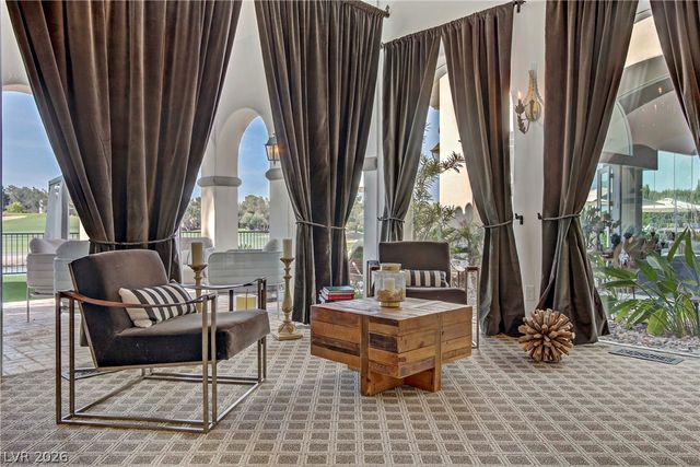 8628 Scarsdale Drive, Las Vegas, NV 89117