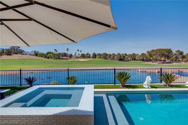 8628 Scarsdale Drive, Las Vegas, NV 89117