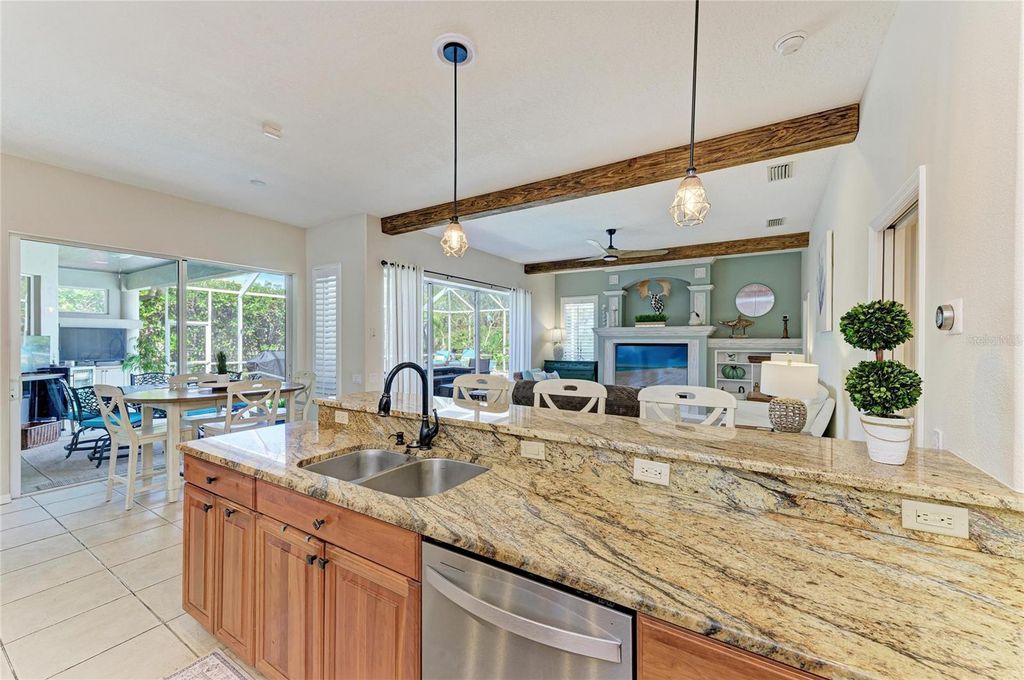 Image 25 of property listing at 2337 LITTLE COUNTRY ROAD, Parrish, FL 34219