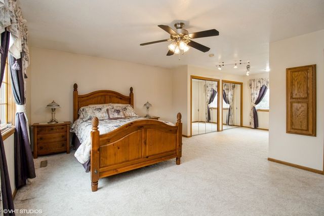 705 12th Avenue NW, Altoona, IA 50009