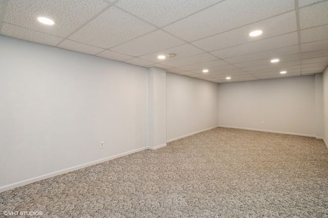 705 12th Avenue NW, Altoona, IA 50009