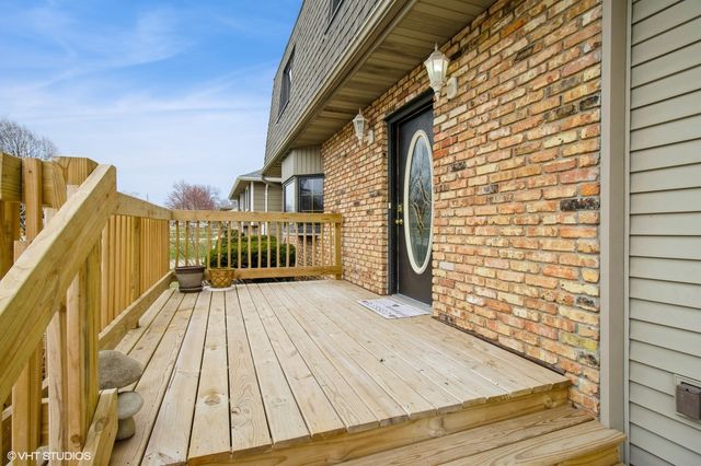 705 12th Avenue NW, Altoona, IA 50009