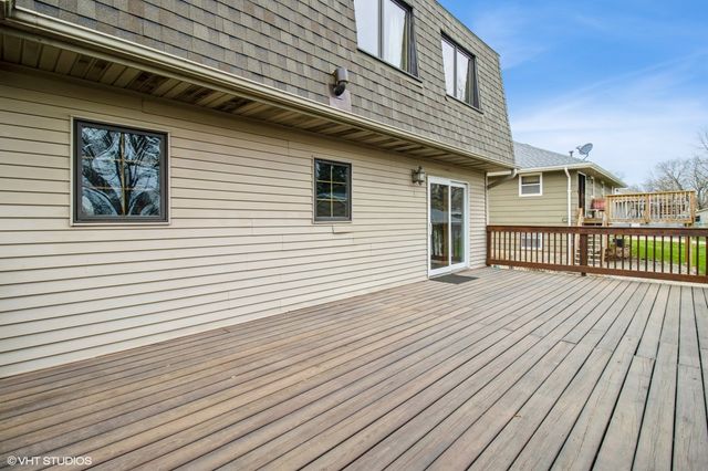 705 12th Avenue NW, Altoona, IA 50009