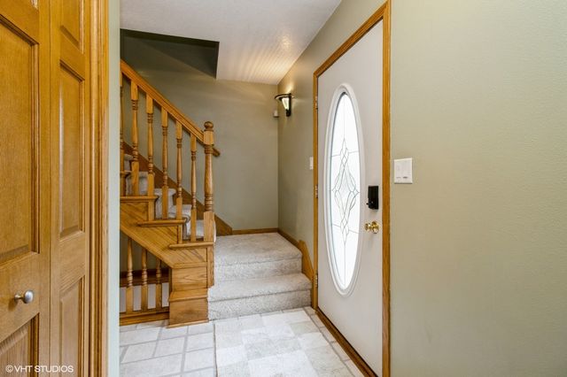 705 12th Avenue NW, Altoona, IA 50009