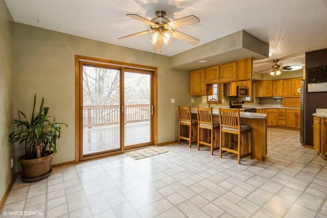 705 12th Avenue NW, Altoona, IA 50009