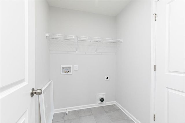 333 Cavalier Lane SE, Acworth, GA 30102