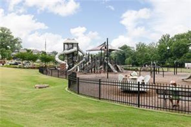 333 Cavalier Lane SE, Acworth, GA 30102