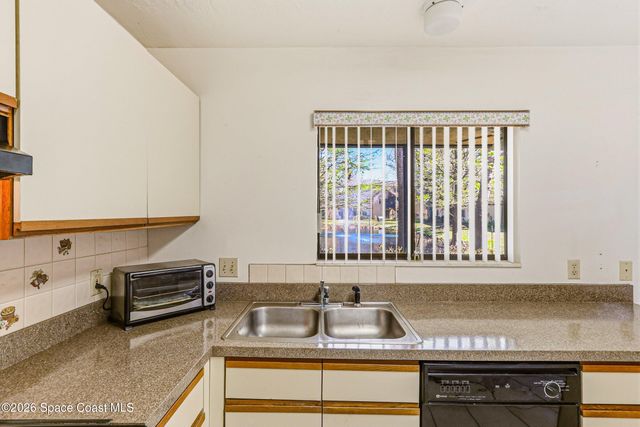 7820 Shadowood Drive 304, Melbourne, FL 32904