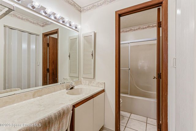 7820 Shadowood Drive 304, Melbourne, FL 32904