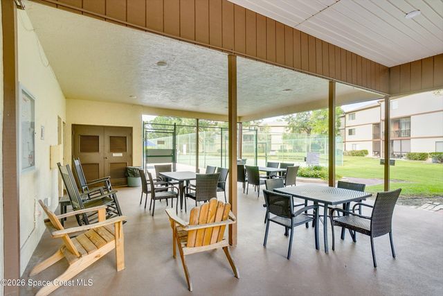 7820 Shadowood Drive 304, Melbourne, FL 32904