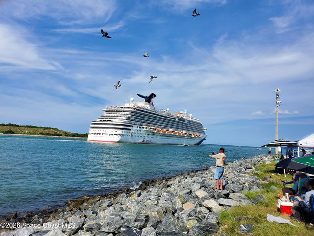 7820 Shadowood Drive 304, Melbourne, FL 32904