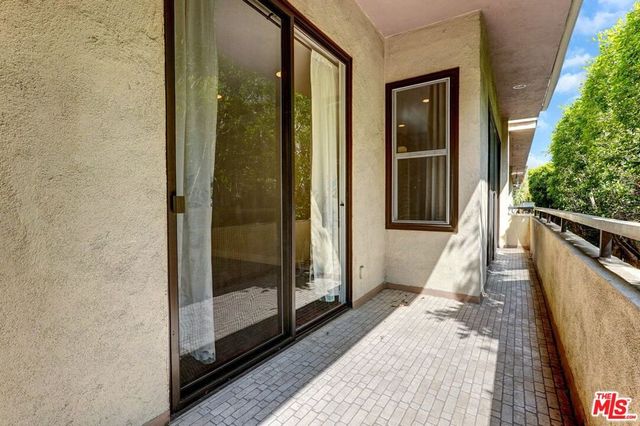 1880 Veteran Avenue 107, Los Angeles, CA 90025