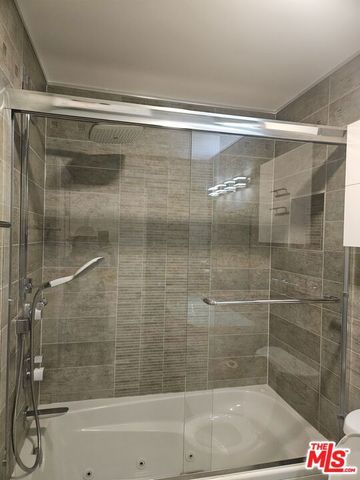 1880 Veteran Avenue 107, Los Angeles, CA 90025