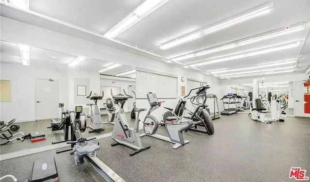 1880 Veteran Avenue 107, Los Angeles, CA 90025