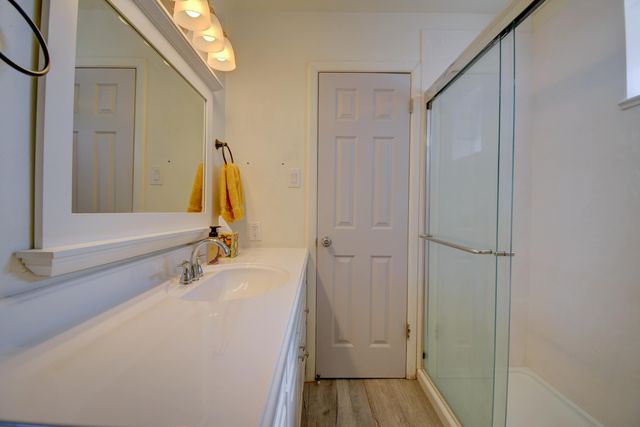 3709 General Stilwell Street NE, Albuquerque, NM 87111