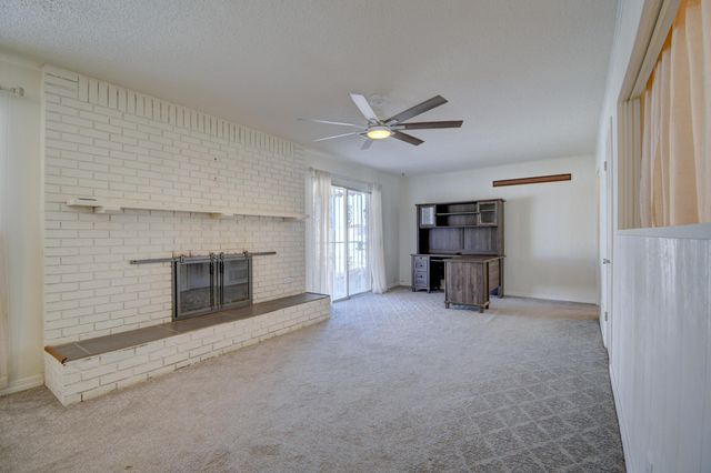 3709 General Stilwell Street NE, Albuquerque, NM 87111