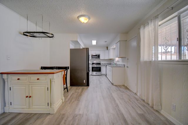 3709 General Stilwell Street NE, Albuquerque, NM 87111