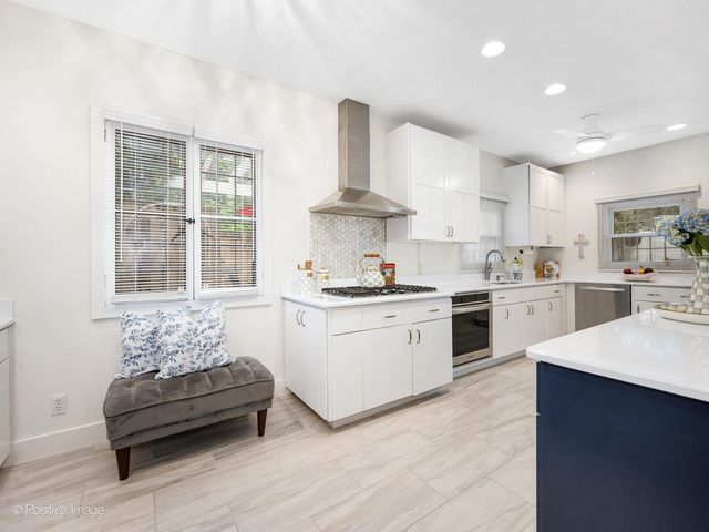 317 E Walnut Street, Hinsdale, IL 60521