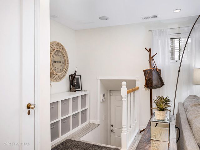 317 E Walnut Street, Hinsdale, IL 60521