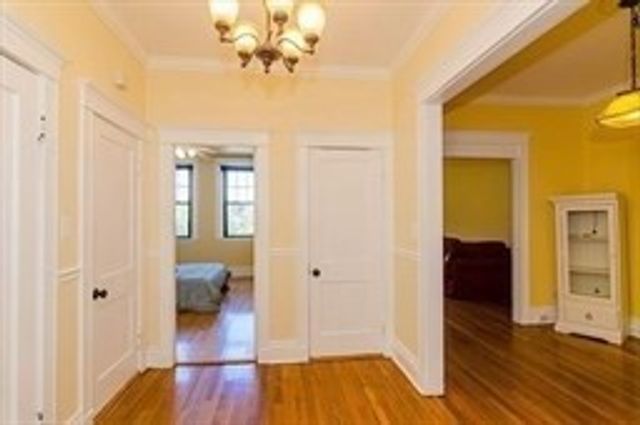 378 Riverway Three, Boston, MA 02115