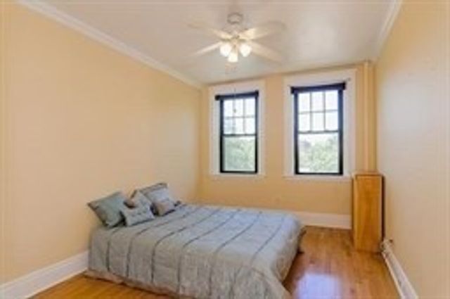 378 Riverway Three, Boston, MA 02115