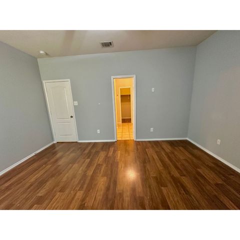 8649 Star Thistle Drive, Fort Worth, TX 76179