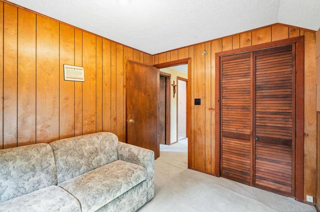 69 S Chestnut STREET, Oconomowoc, WI 53066
