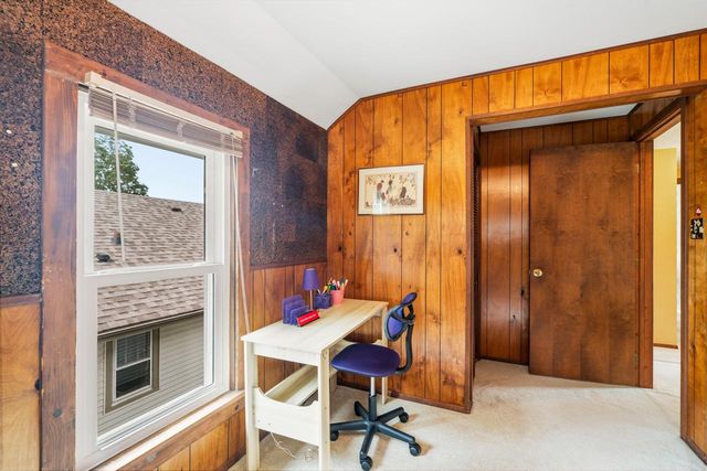 69 S Chestnut STREET, Oconomowoc, WI 53066