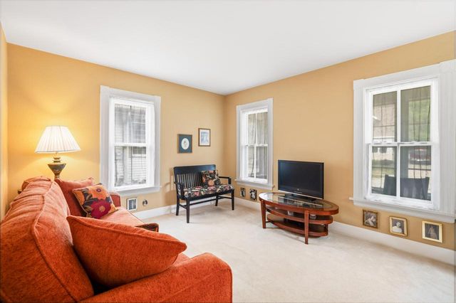 69 S Chestnut STREET, Oconomowoc, WI 53066