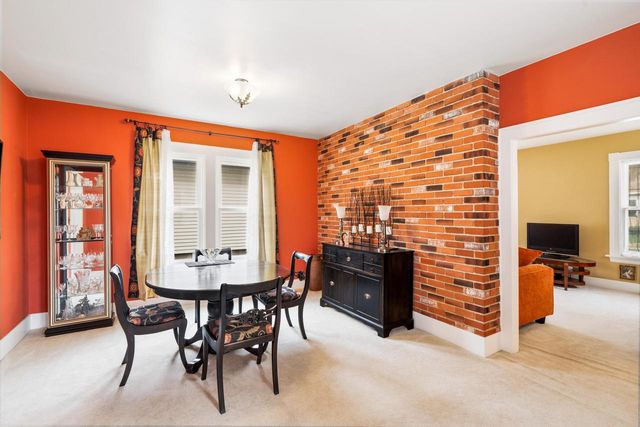 69 S Chestnut STREET, Oconomowoc, WI 53066