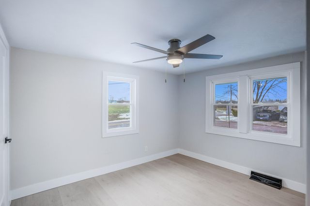 6009 N VICKIE DR, Columbia, MO 65202