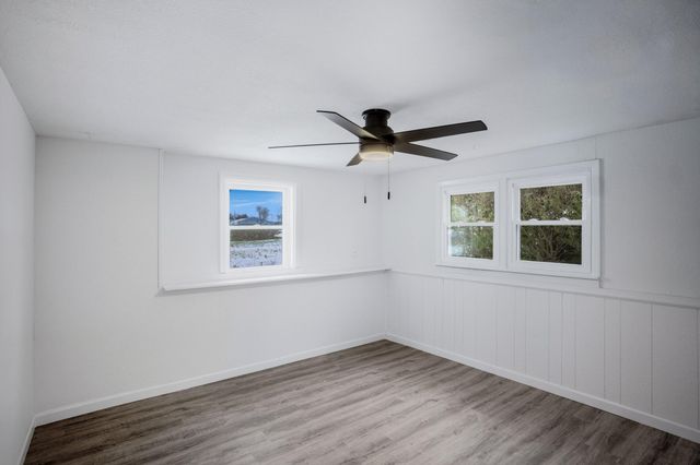 6009 N VICKIE DR, Columbia, MO 65202