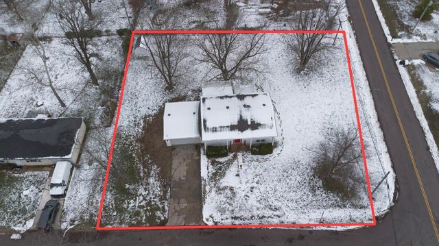 6009 N VICKIE DR, Columbia, MO 65202