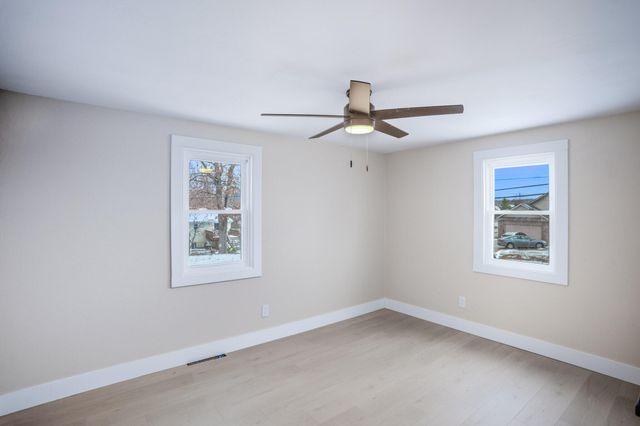 6009 N VICKIE DR, Columbia, MO 65202