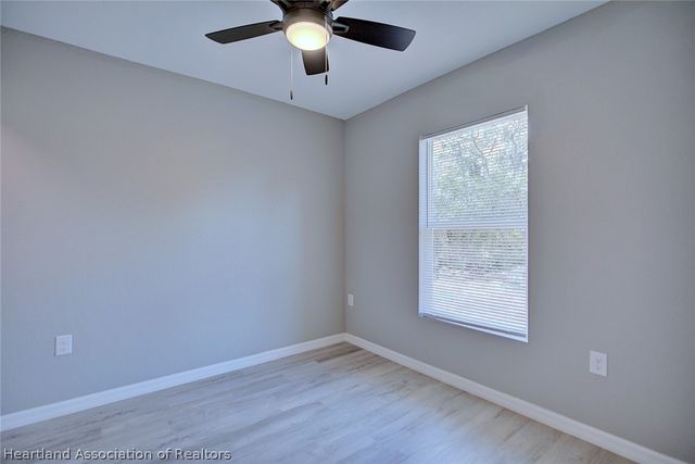 544 Vanguard Avenue NW, Lake Placid, FL 33852