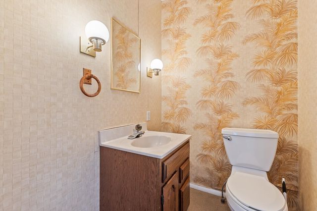 234 Green Oak Drive, Huntington, WV 25701