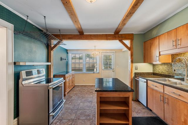 234 Green Oak Drive, Huntington, WV 25701