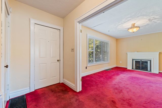 234 Green Oak Drive, Huntington, WV 25701