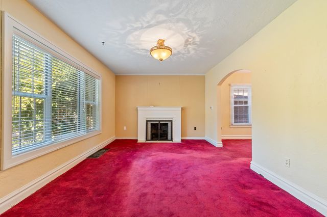 234 Green Oak Drive, Huntington, WV 25701