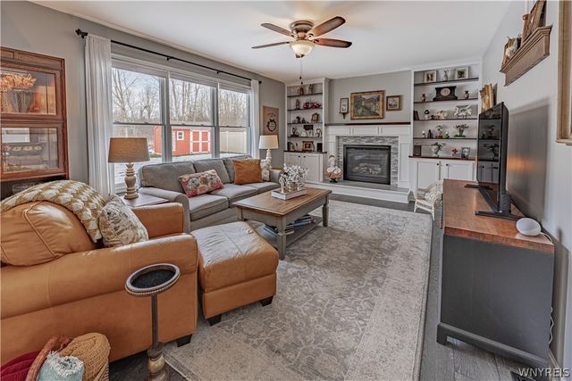 2517 Danielle Drive, Wheatfield, NY 14304