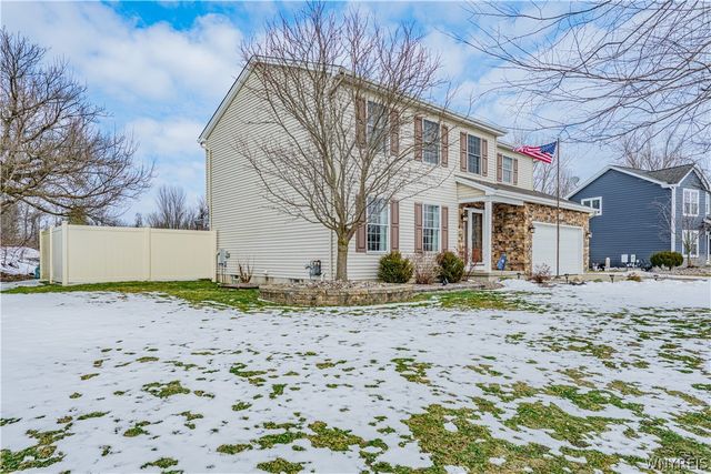 2517 Danielle Drive, Wheatfield, NY 14304