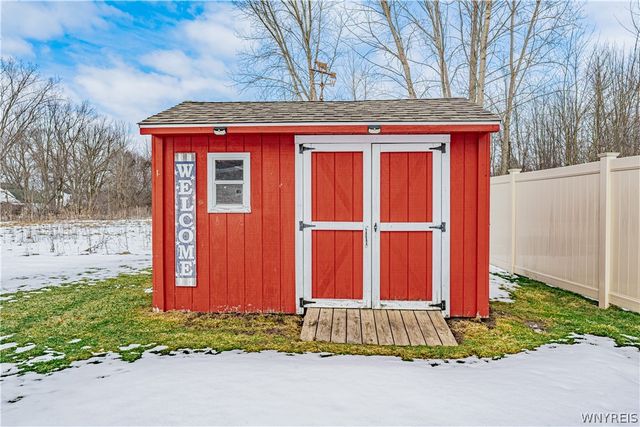 2517 Danielle Drive, Wheatfield, NY 14304