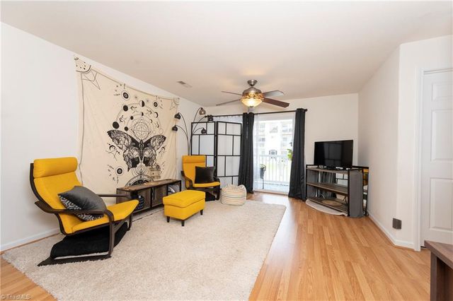 5206 Mcconnell Drive, Kernersville, NC 27284