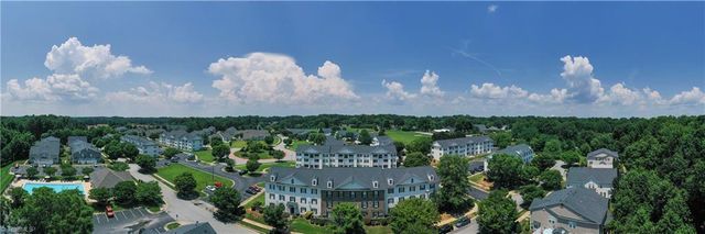 5206 Mcconnell Drive, Kernersville, NC 27284