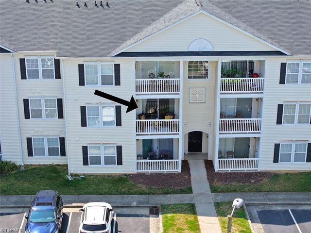 5206 Mcconnell Drive, Kernersville, NC 27284