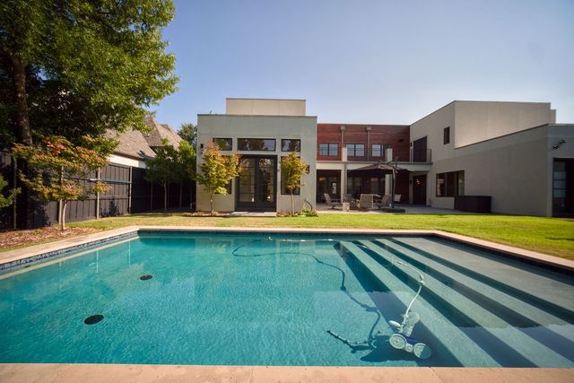 5717 Preston Haven Drive, Dallas, TX 75230