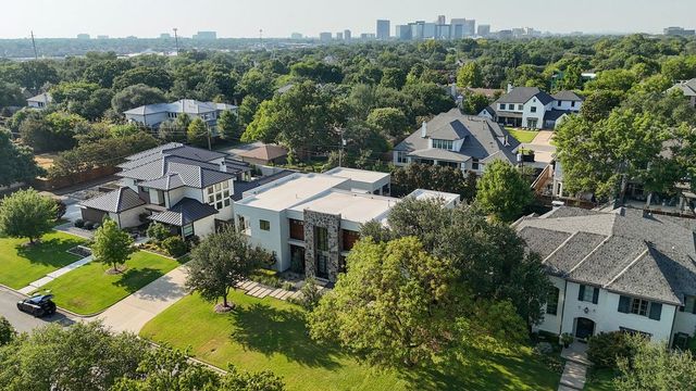 5717 Preston Haven Drive, Dallas, TX 75230