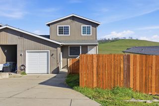 4274 Lakeview Dr #B, Ione, CA 95640